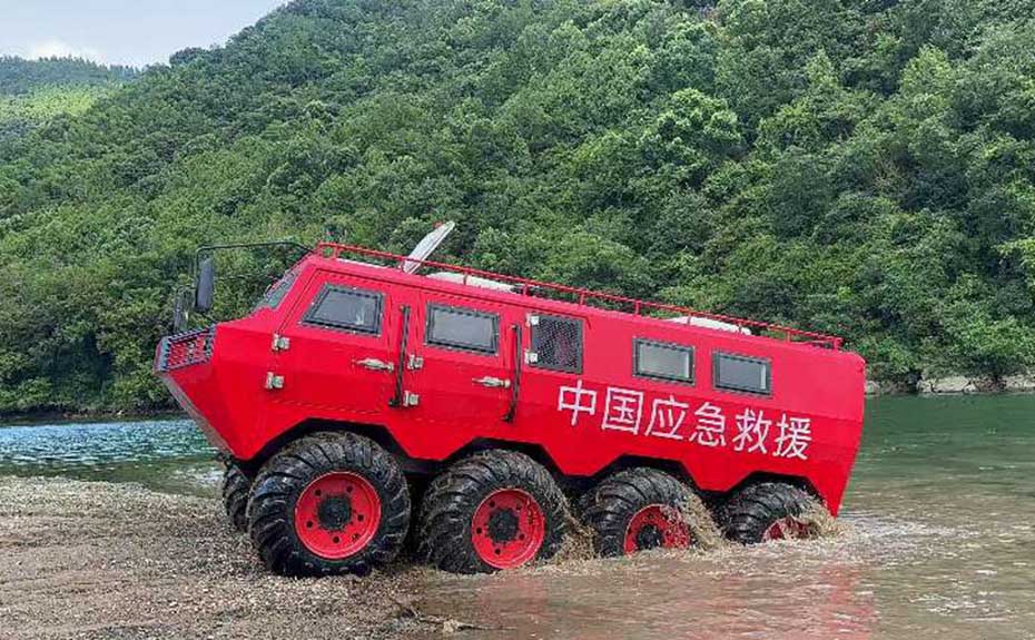 8x8 Wheeled All-Terrain Vehicle